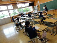 みんな今日は給食があるよ～。