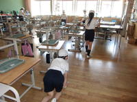 掃除をせねばっ。