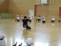 「みんなよく聞いて！」