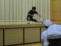 じゃぁ、準備運動しっかり