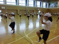 はねてぇ～っ！