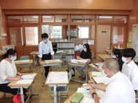 高学年ブロックの事後研究会の様子