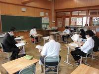 授業に負けずこちらも真剣です。