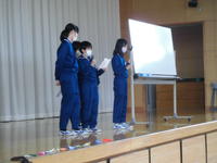 「みなさんよ～く聞いてくださいね。」