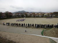 寒い中、保護者のみなさんの応援