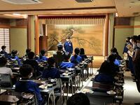 夕べの集いのひとこま