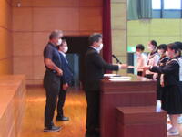 役員たち一人ひとりに