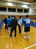 男子は作戦会議中