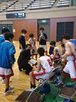 監督の話に集中っ。