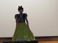 オープニングセレモニーでは白雪姫が。。