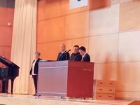 生徒たちへの紹介 生徒たちへの紹介