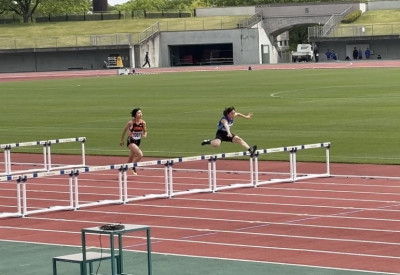 共通女子100MHおと