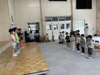 60825A81-E0E7-41D8-85C8-A52C68FD0FD0