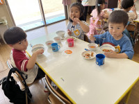 FB03D600-250C-45C5-BD01-8570A7287576