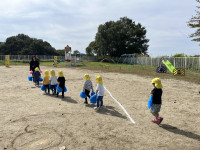 FFBDA725-B5A8-4221-B1AB-8603152BDB08