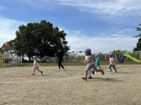 967E74E7-2A09-4187-AC35-095D9B41C286