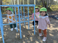 60942549-1FED-43B7-B6AE-6C84A988A6BD