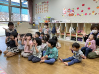 5F32AB12-6350-4F10-85D0-E8B685F311B1