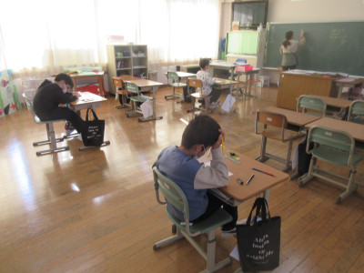 11.17 gakkyuuheisa (1)