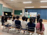 D4CDF7F9-53D1-40CB-9F17-D872BD6C50E2