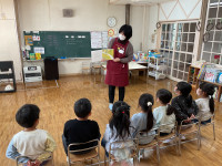 D5DFE6BD-DD2C-46C4-B75C-635547F54A23